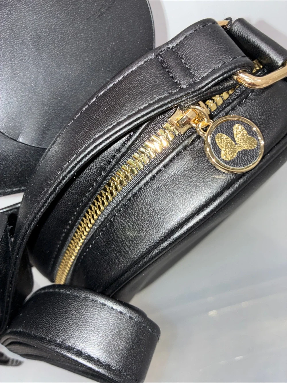 Disney Minnie Mouse crossbody